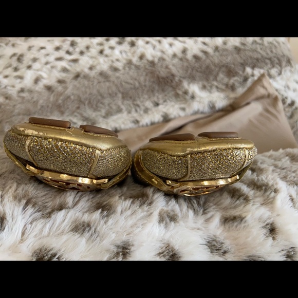 MICHAEL Michael Kors gold flats good condition size 9 - Picture 3 of 9